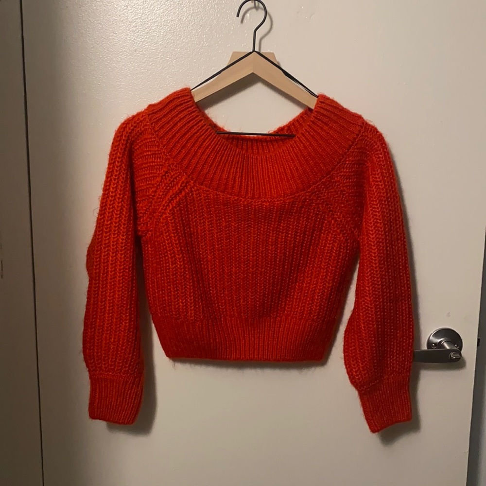 Divided Cropped Sweater Size XS